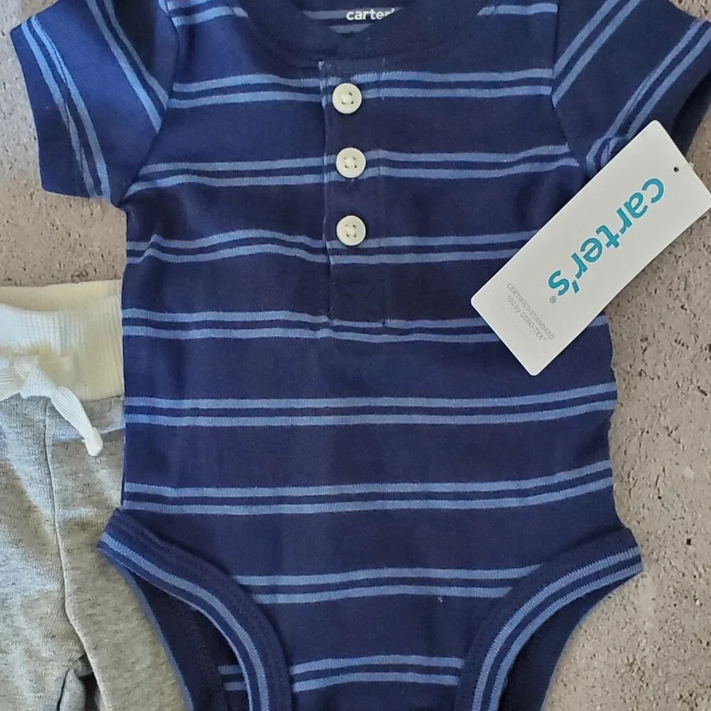 Carter's Baby Boy 2 piece Body Suit & Sweats  Size Newborn  New with Tags